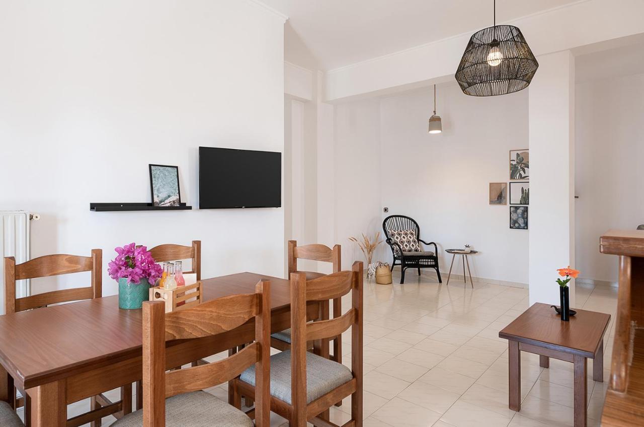 Artemis Apartments Stalós 객실 사진