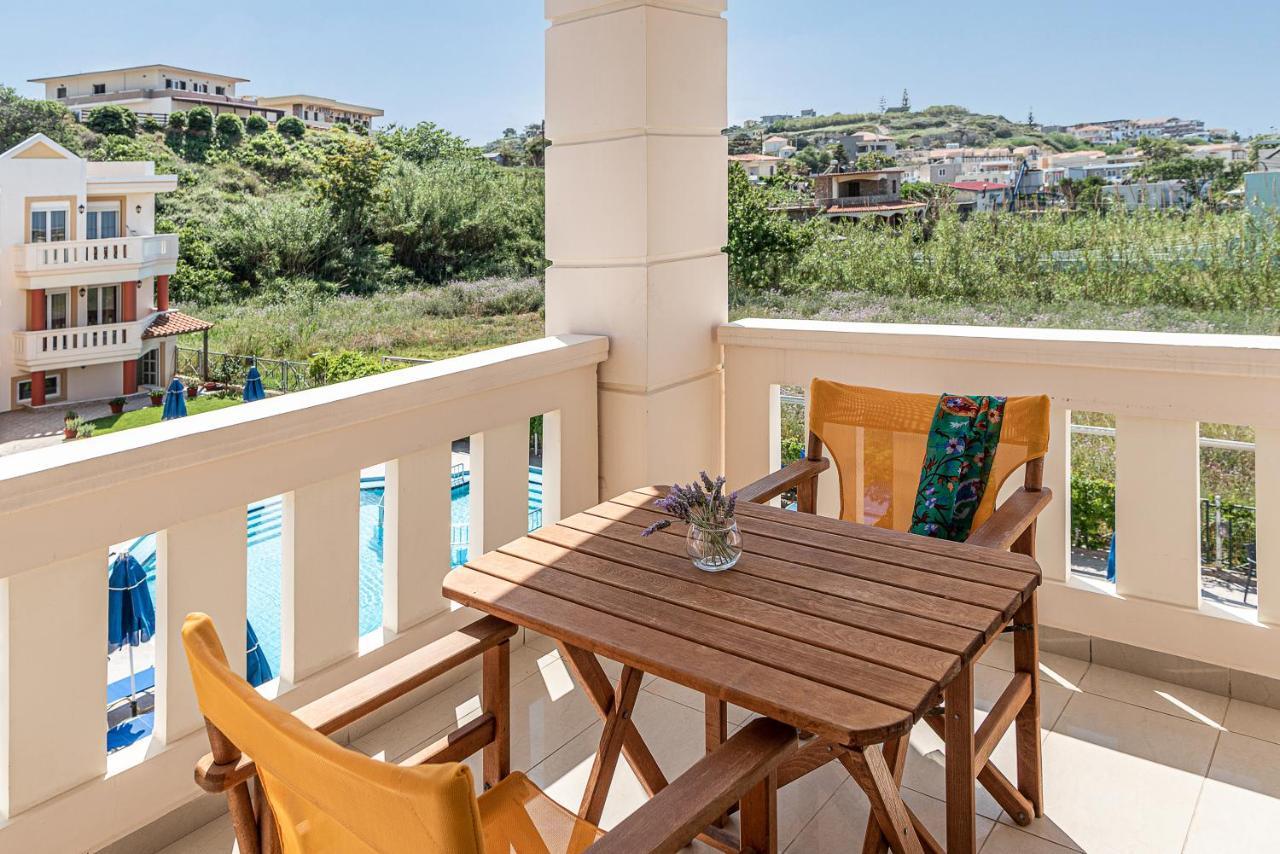 Artemis Apartments Stalós 객실 사진