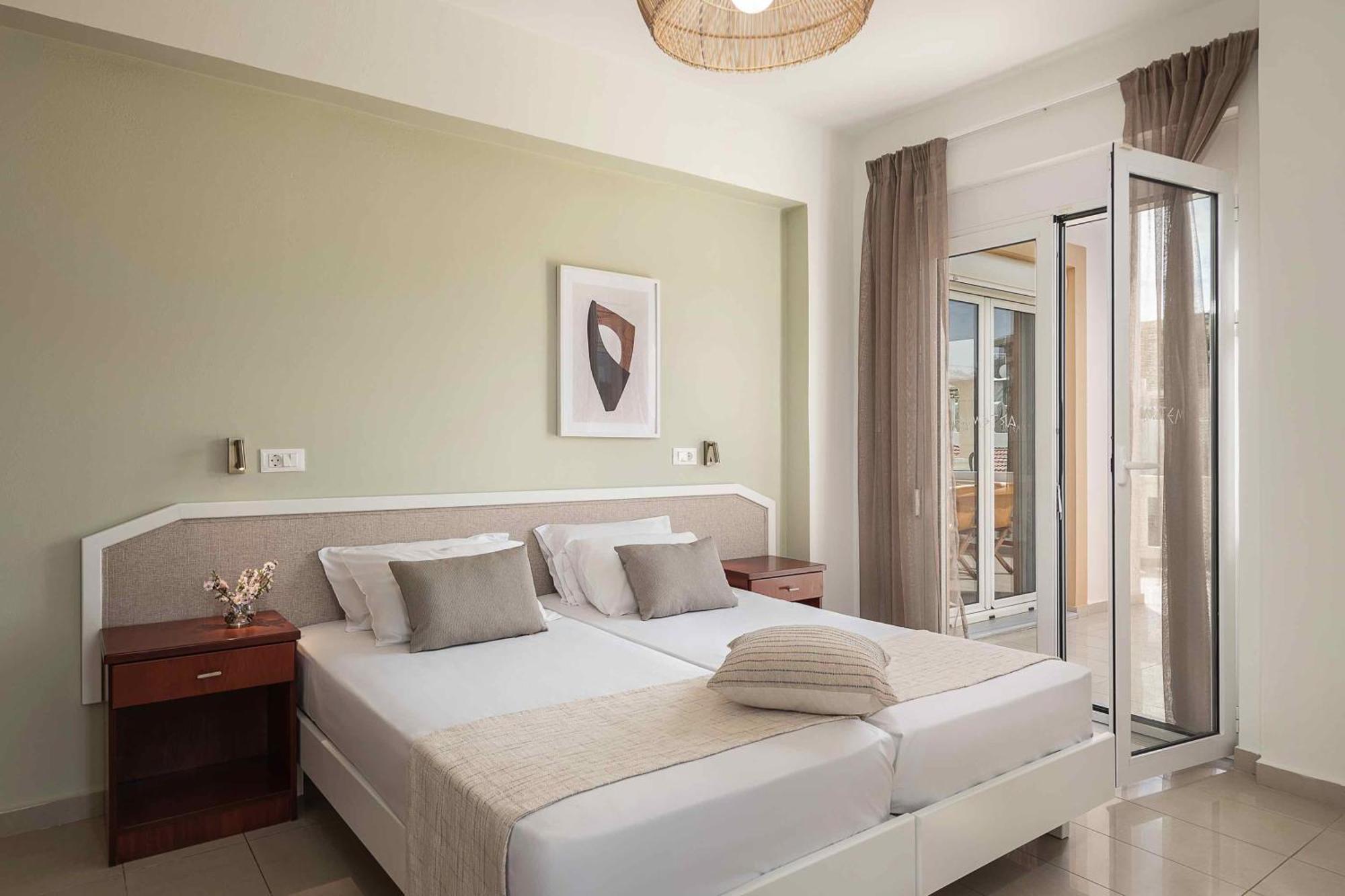 Artemis Apartments Stalós 객실 사진