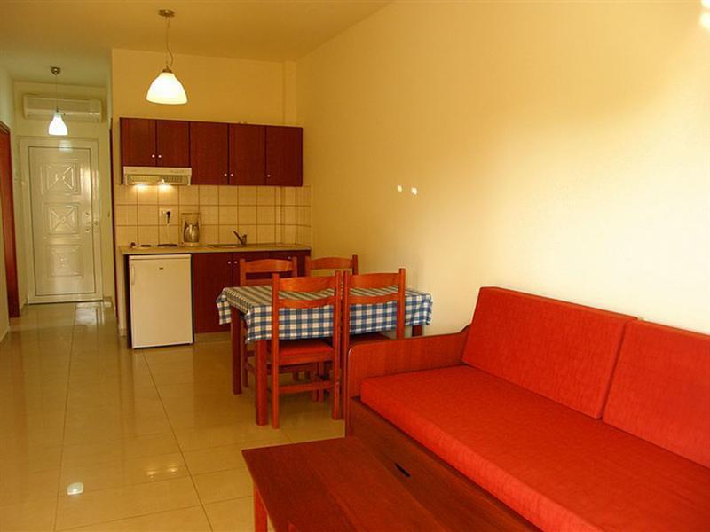 Artemis Apartments Stalós 외부 사진