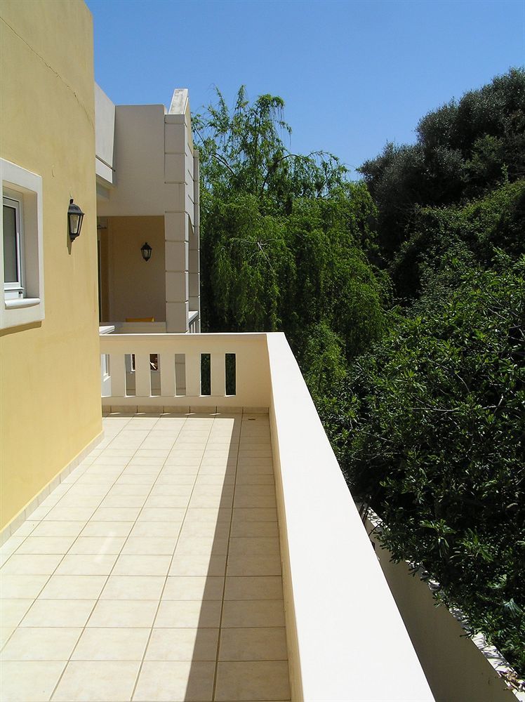 Artemis Apartments Stalós 외부 사진