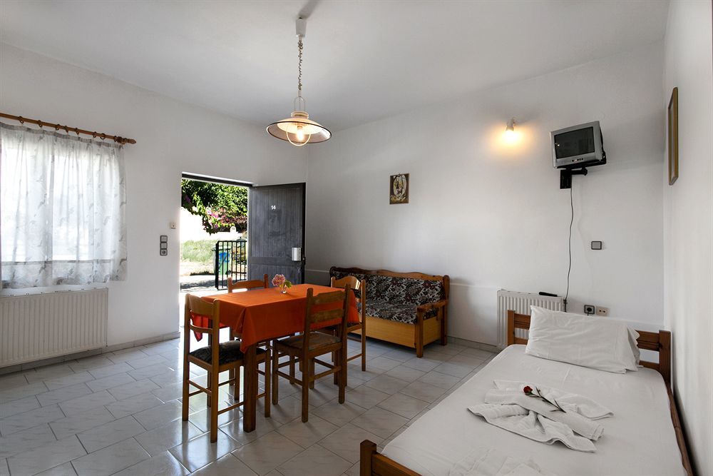Artemis Apartments Stalós 외부 사진