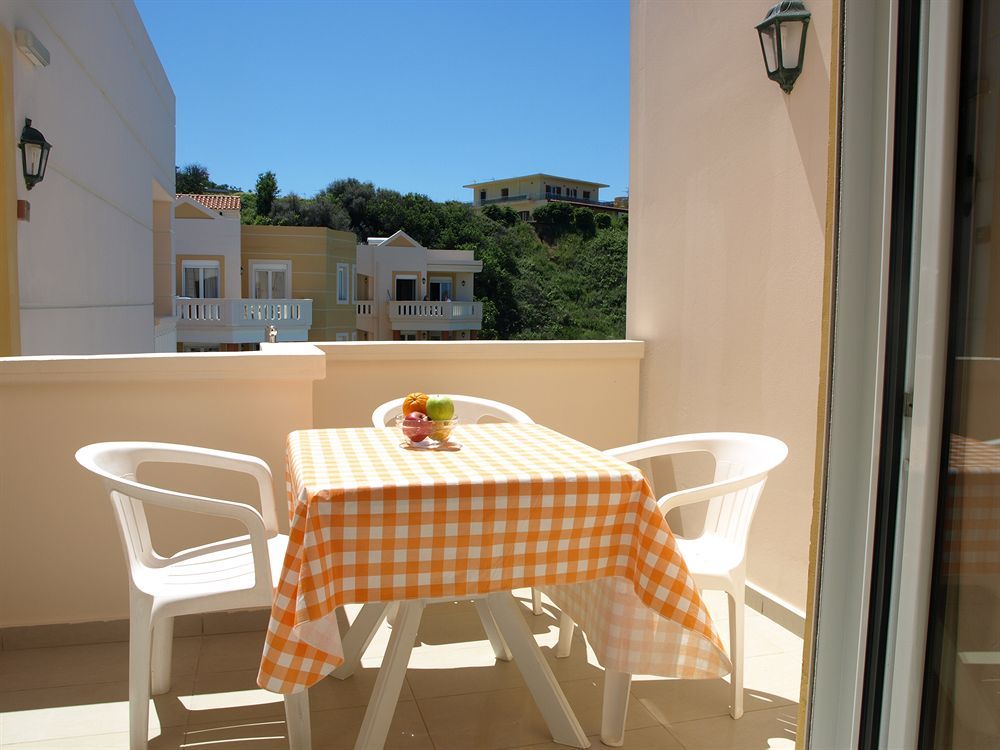 Artemis Apartments Stalós 외부 사진