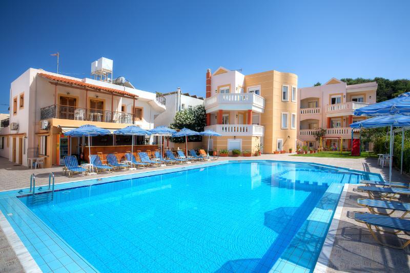 Artemis Apartments Stalós 외부 사진