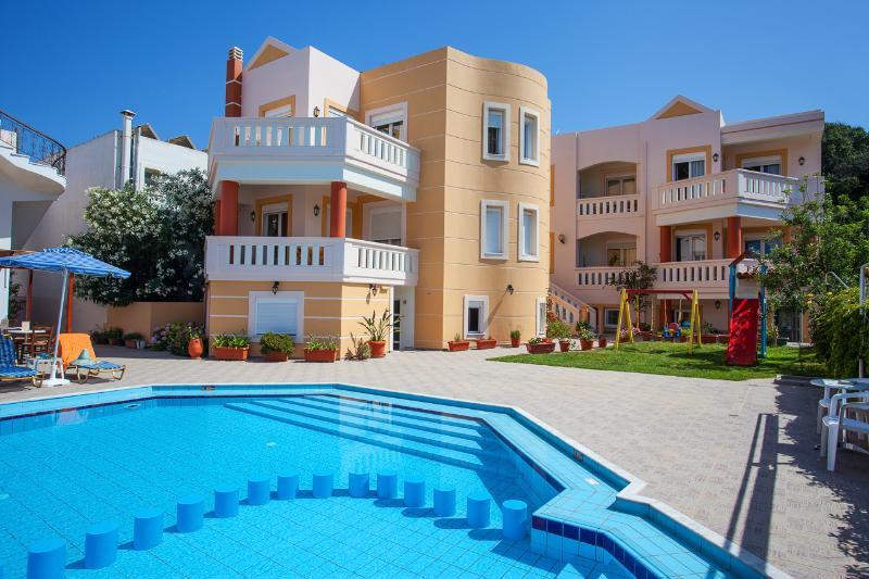 Artemis Apartments Stalós 외부 사진
