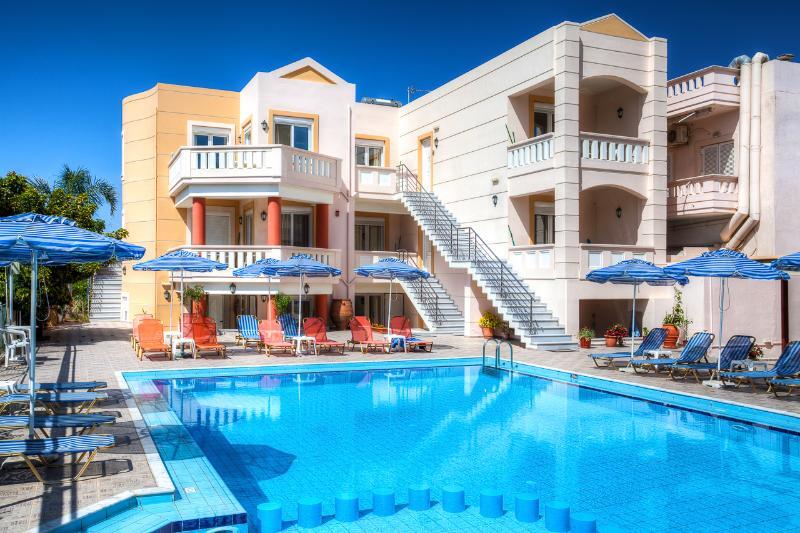 Artemis Apartments Stalós 외부 사진
